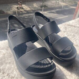 Crocs - Brooklyn Low Wedge - Black - Size 7W
